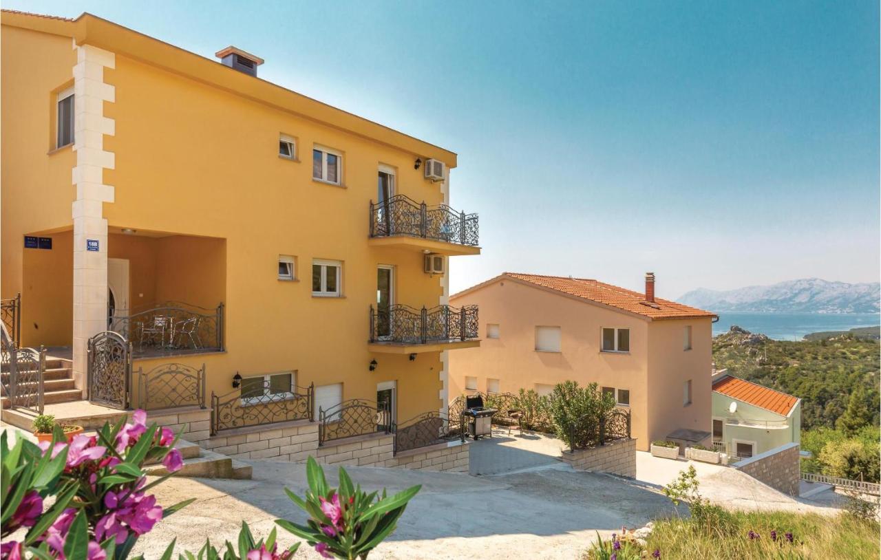 Amazing Apartment In Krvavica With Wifi Exteriér fotografie